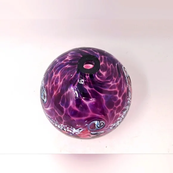 Kitras Art Glass Oil Lamp - Picture 3 of 5